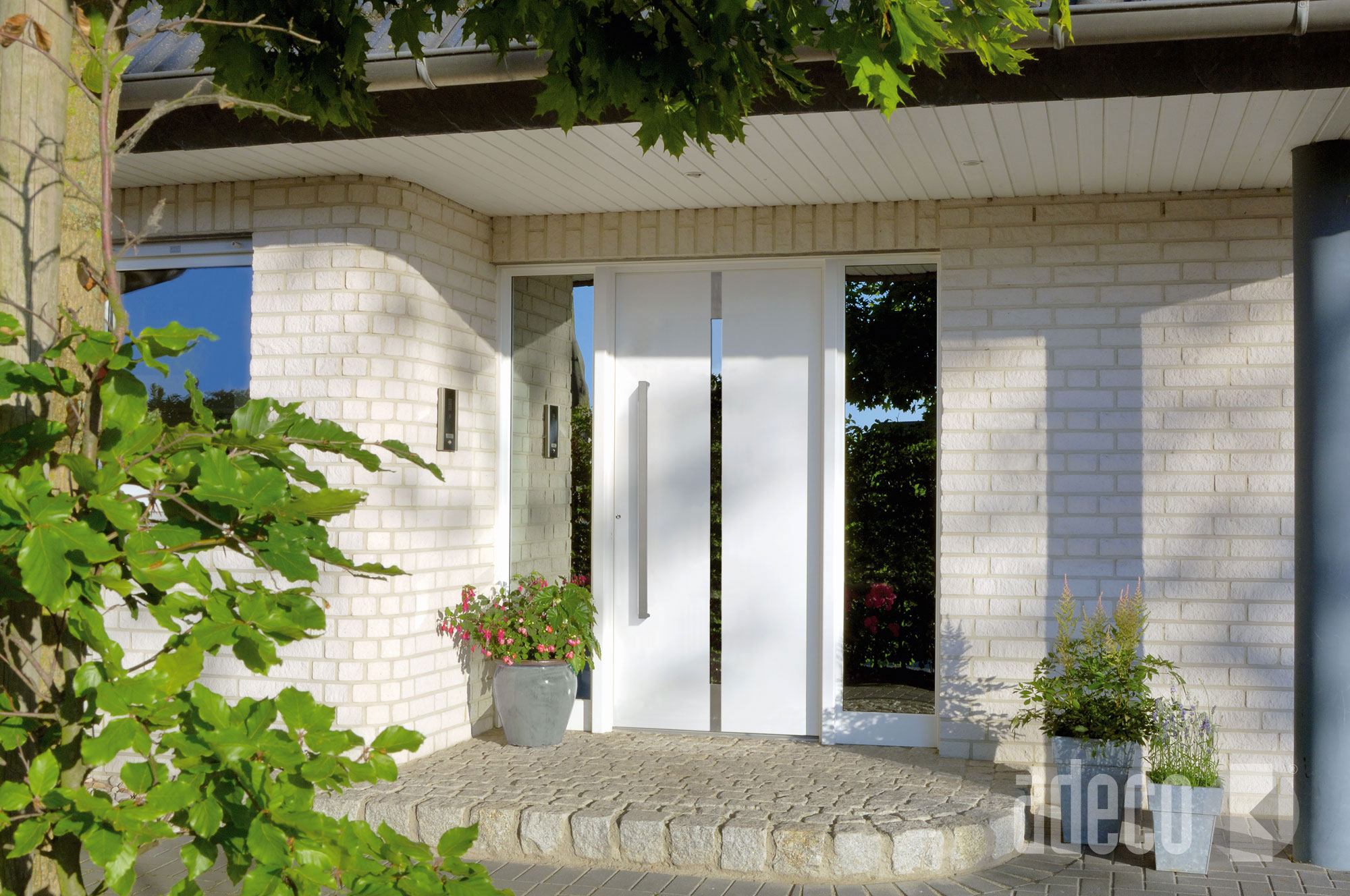 Adeco 100 tueren helle klinkerfassaden Penda Objekt2 A 2013